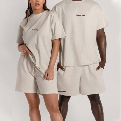 カジュアルとユニセックススタイルでカップルのための超大型のTシャツ